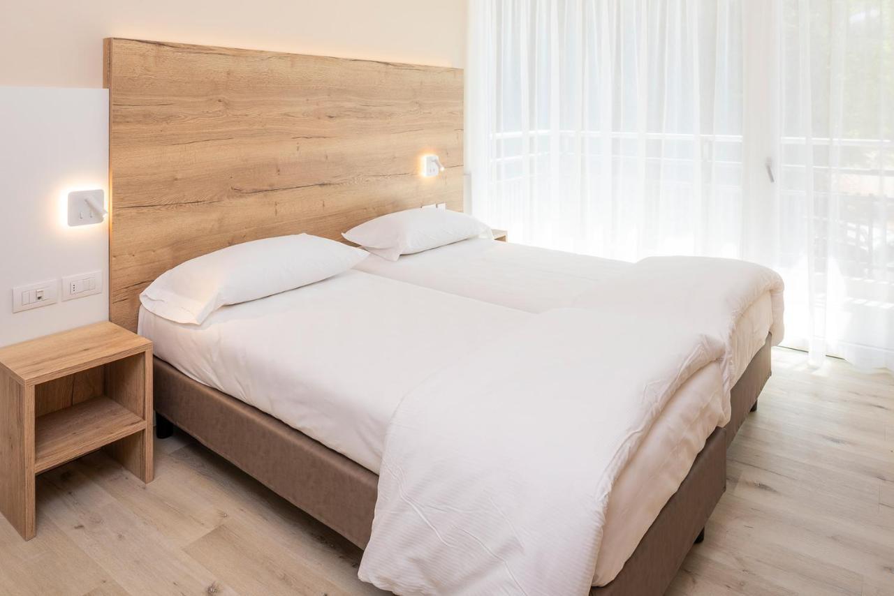 Superior One-Bedroom Apartment