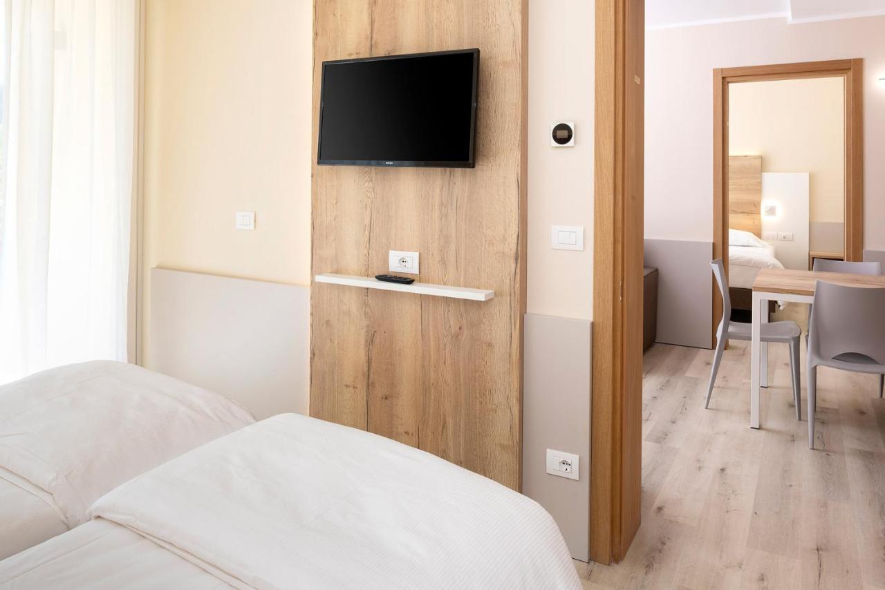 Superior One-Bedroom Apartment