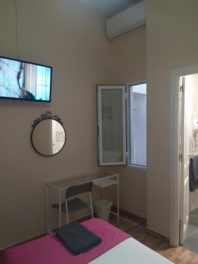 Twin Room Private Bathroom