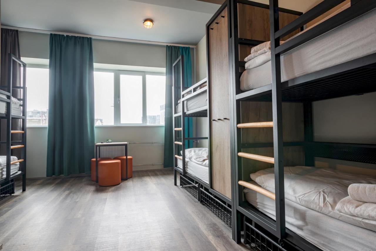 Bed in een Slaapzaal met 6 Bedden