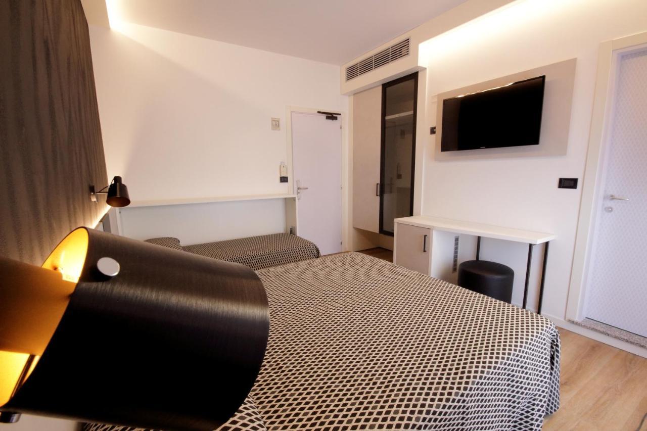 Deluxe Double or Twin Room Balcony