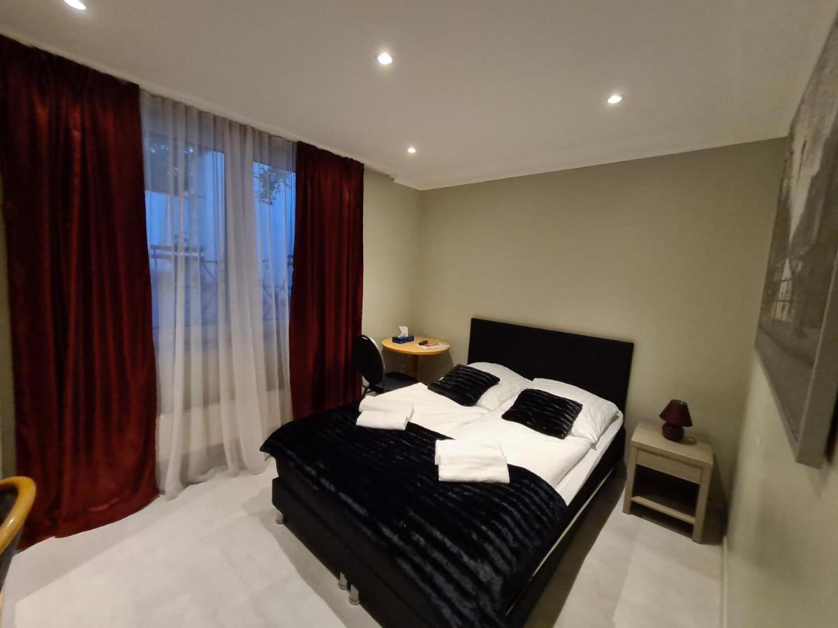 Small Double Room