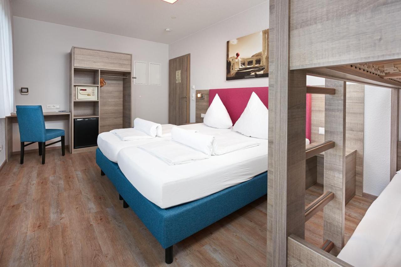 Quadruple Room,37398814:JPEG