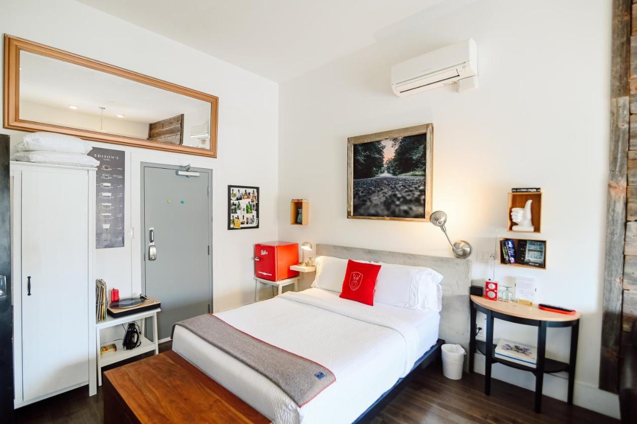 Queen Room River View