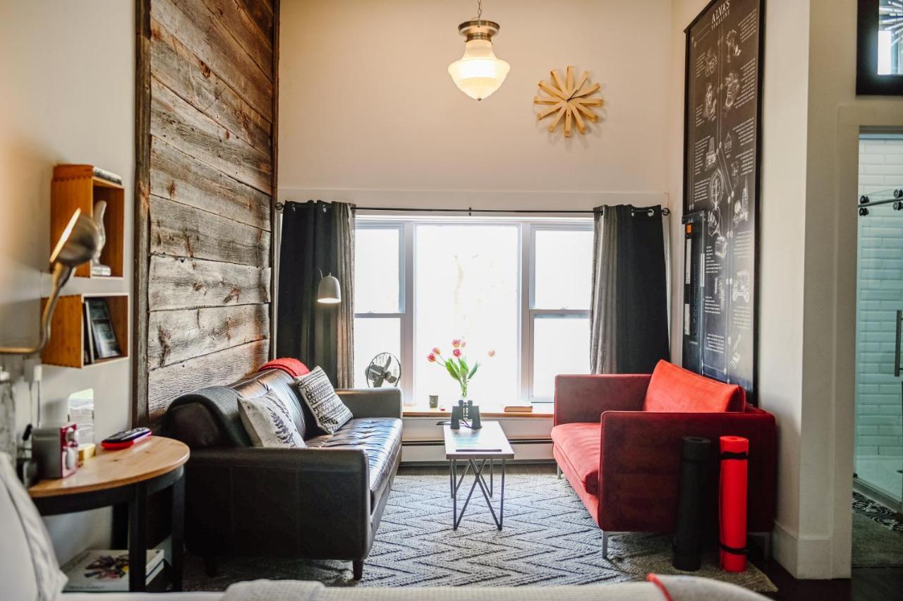 Queen Room River View