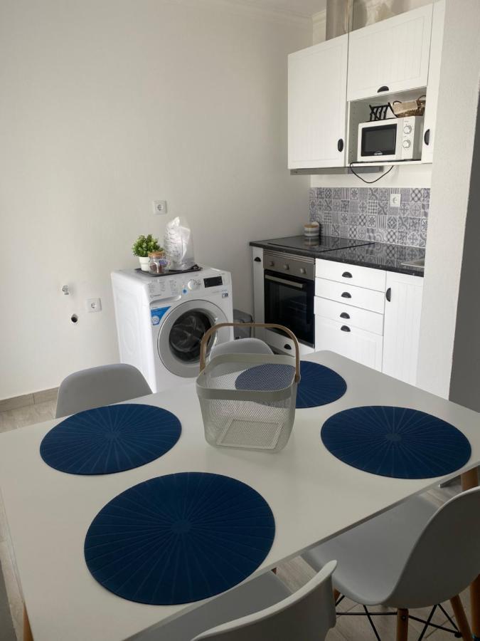 Apartamento com Varanda