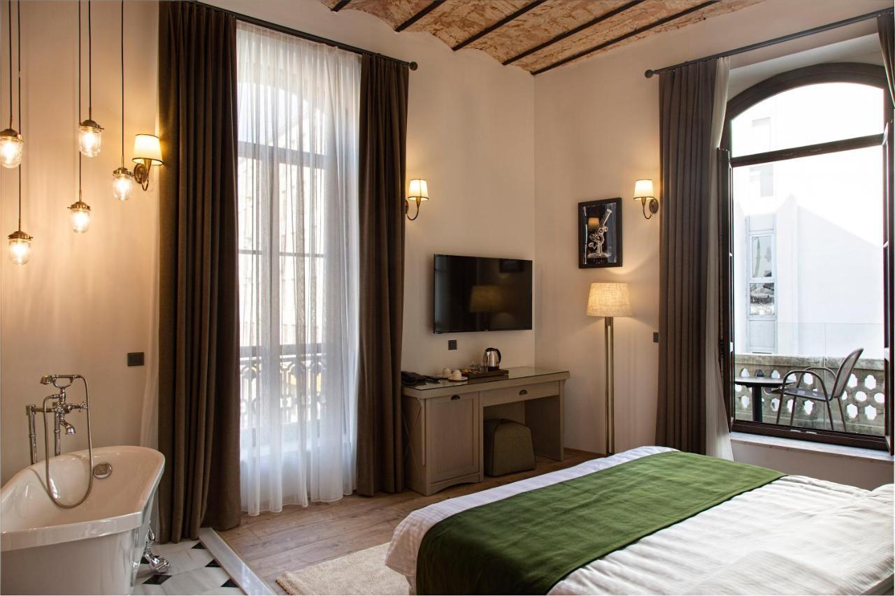 Loft Family Suite with Balcony and Bathtub,1131721692:JPEG