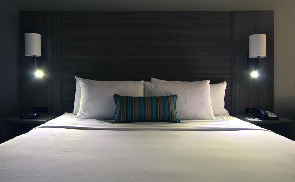 King Room with Water View