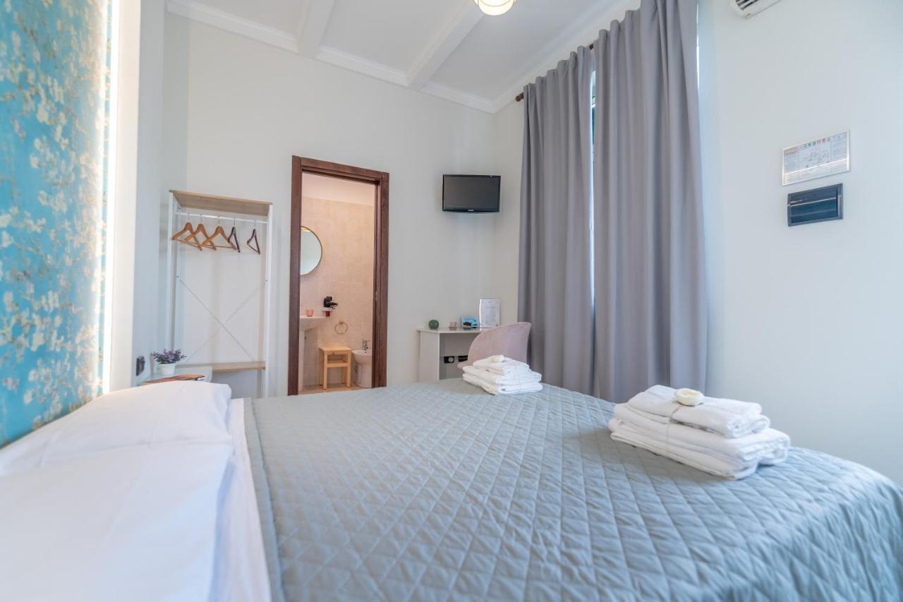 Double Room Garden View