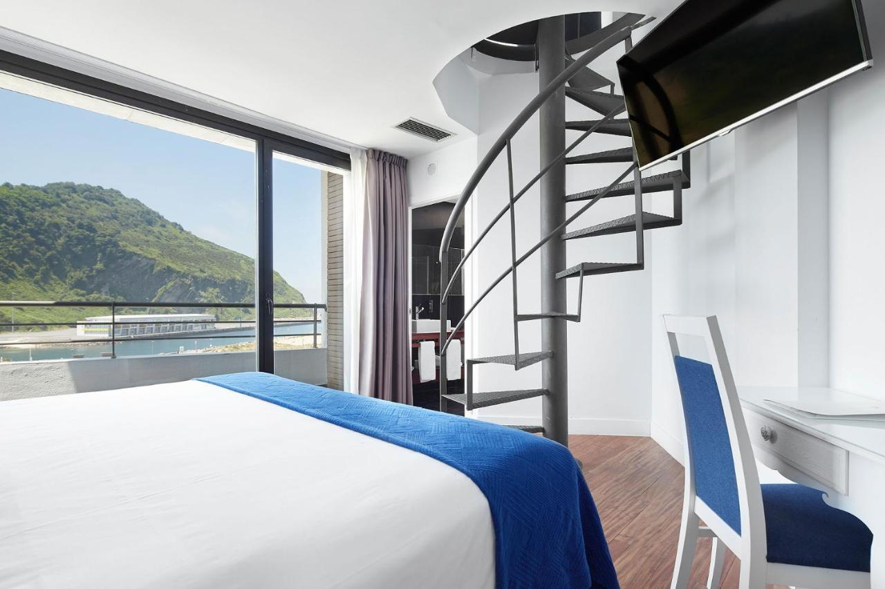 Duplex Suite Spa Access