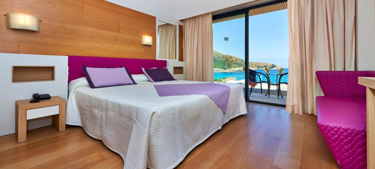 Twin Room Sea View