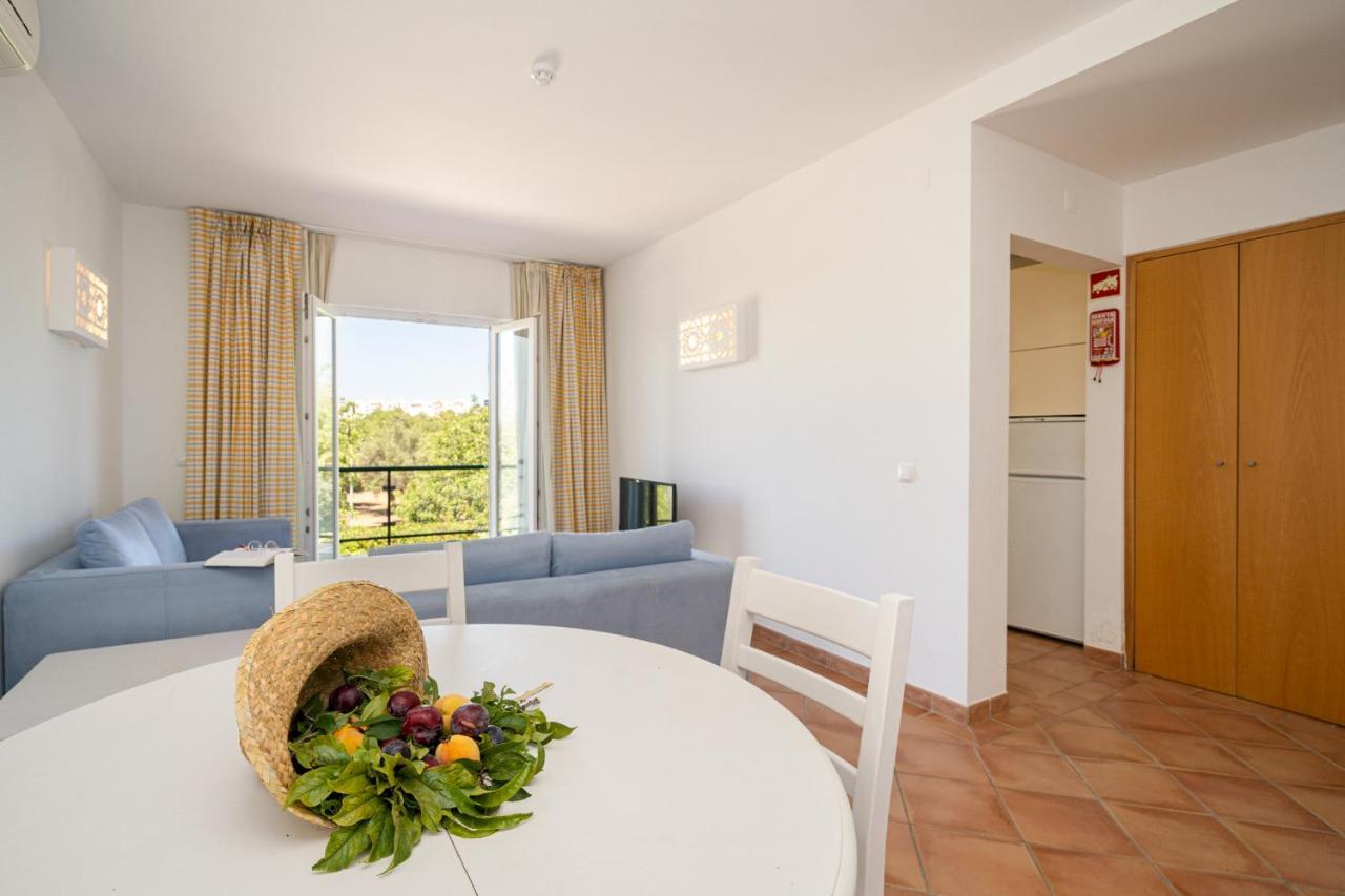 Superior One-Bedroom Apartment