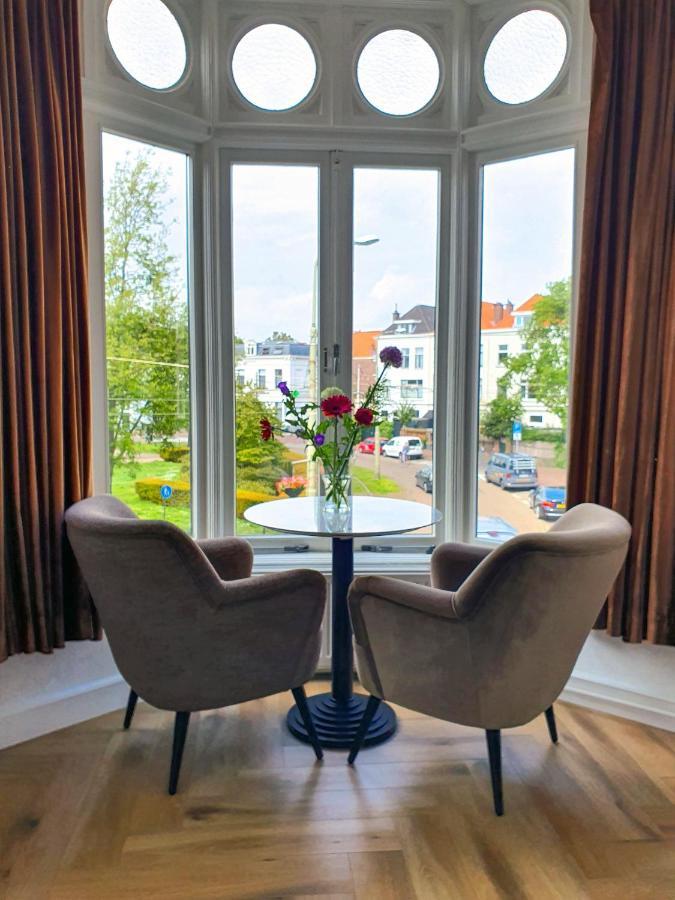 Deluxe Double Room Bath