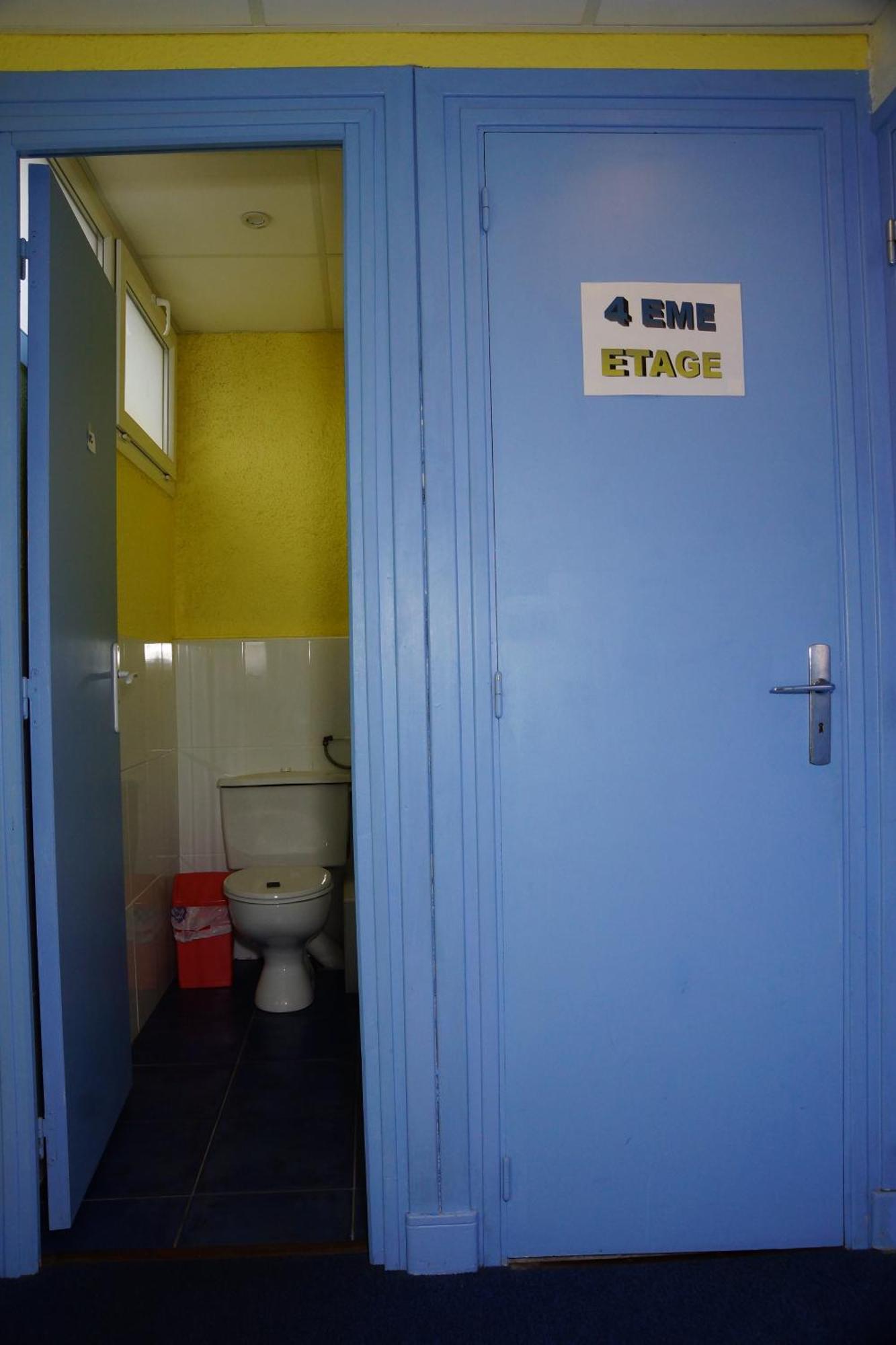 Double Room Shared Toilet