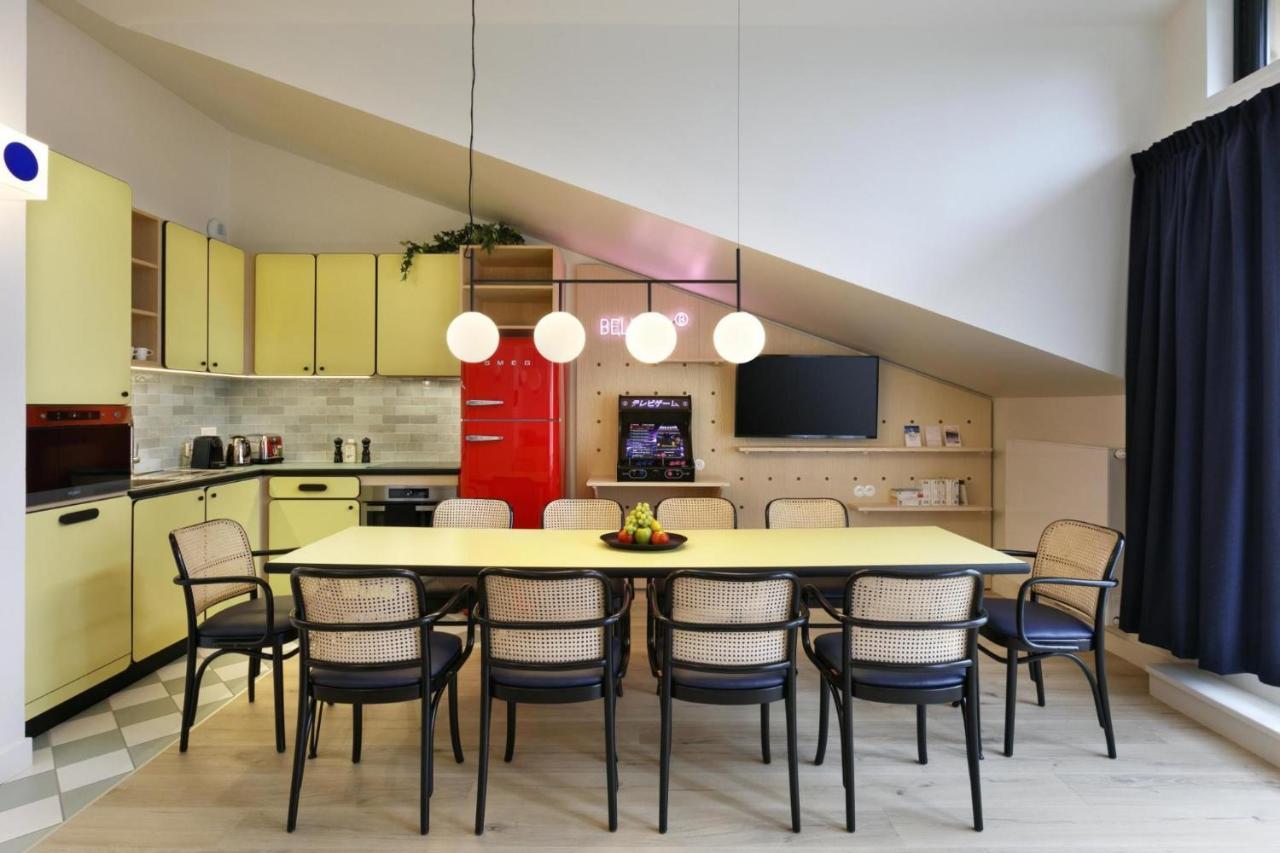Three-Bedroom Apartment Terrace