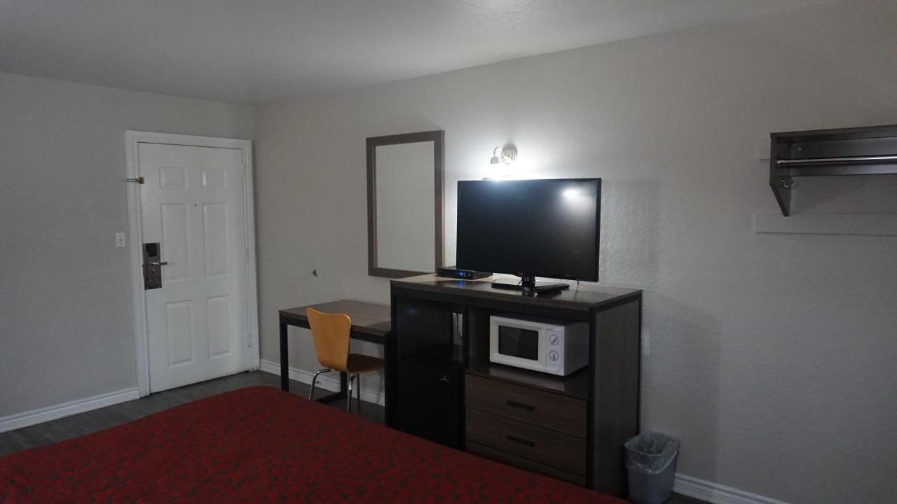 Standard King Room,1136902930:JPEG