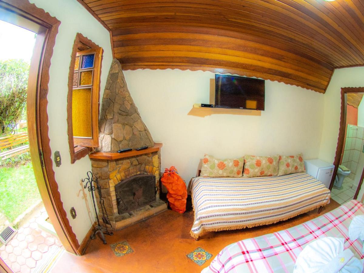 Deluxe Chalet Spa Bath