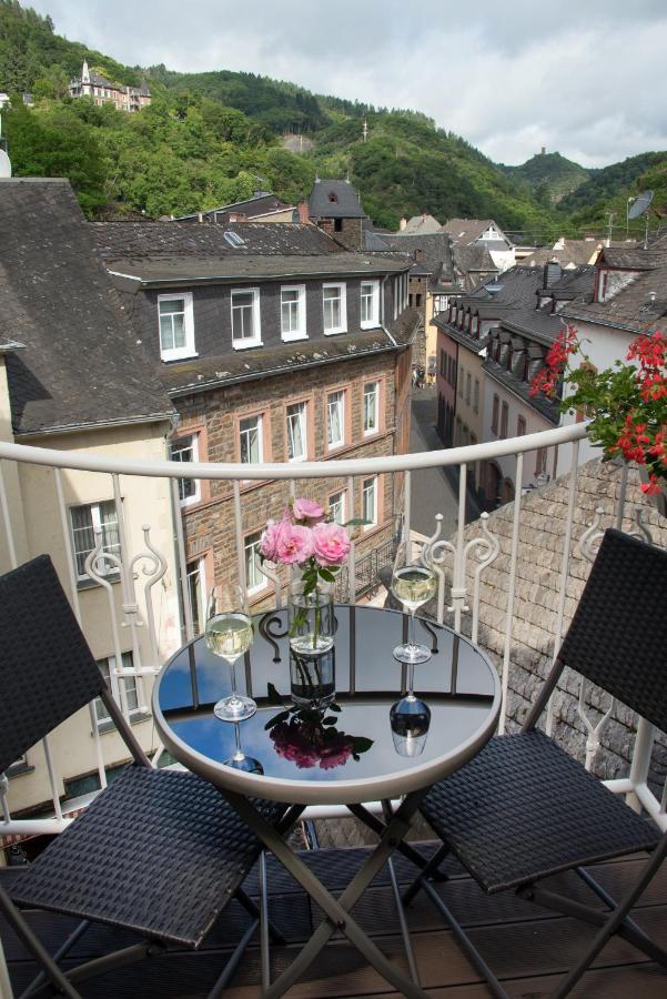Classic Double Room City View Balcony