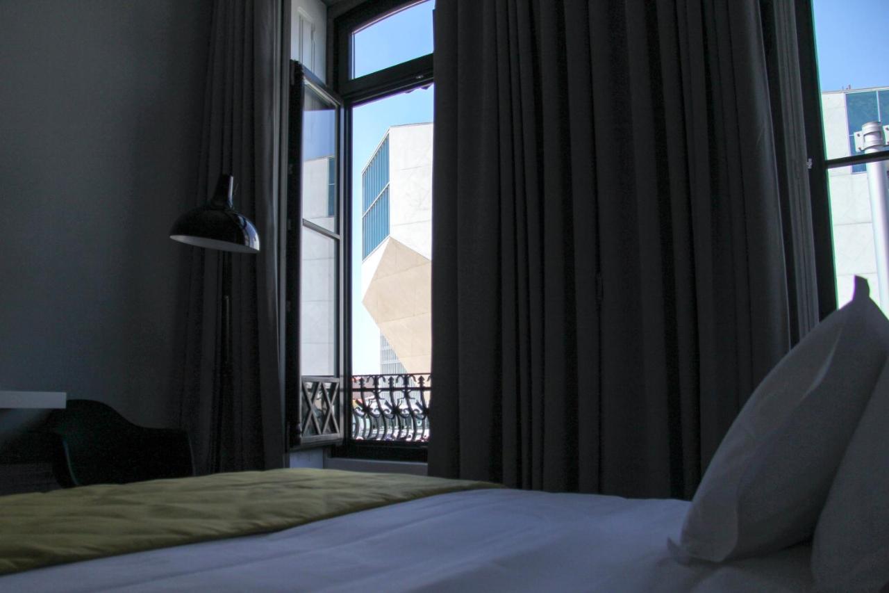 Deluxe Room City View Balcony