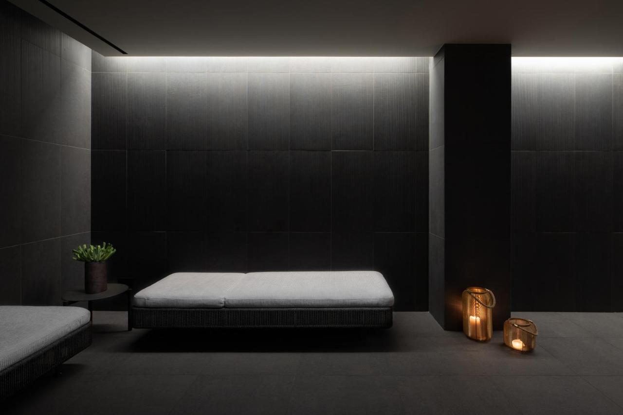 Deluxe Double Room Aliados View Spa Access