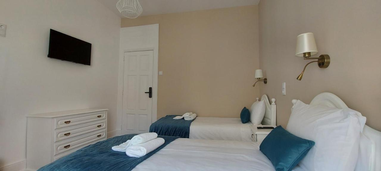 Twin Room,1138286398:JPEG