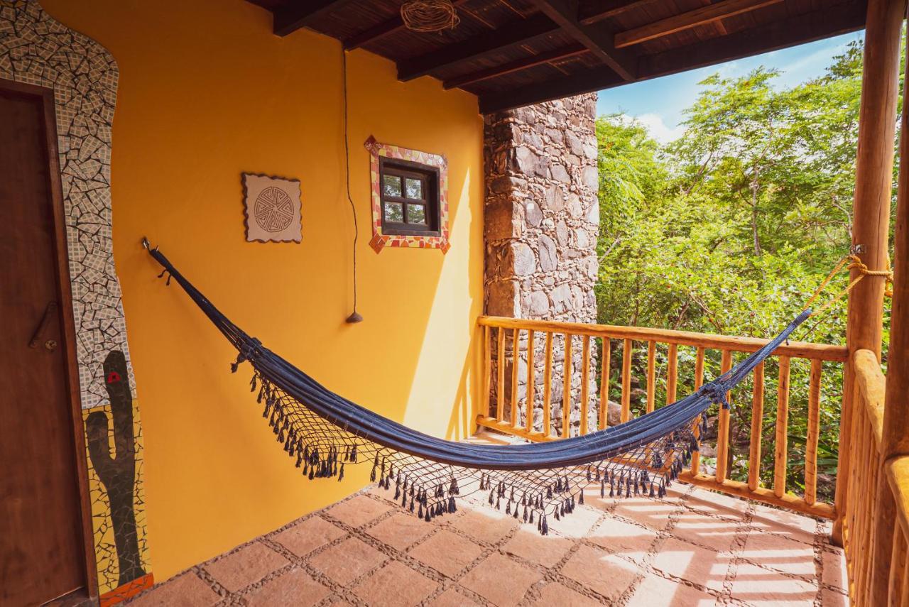 Apartamento com Varanda