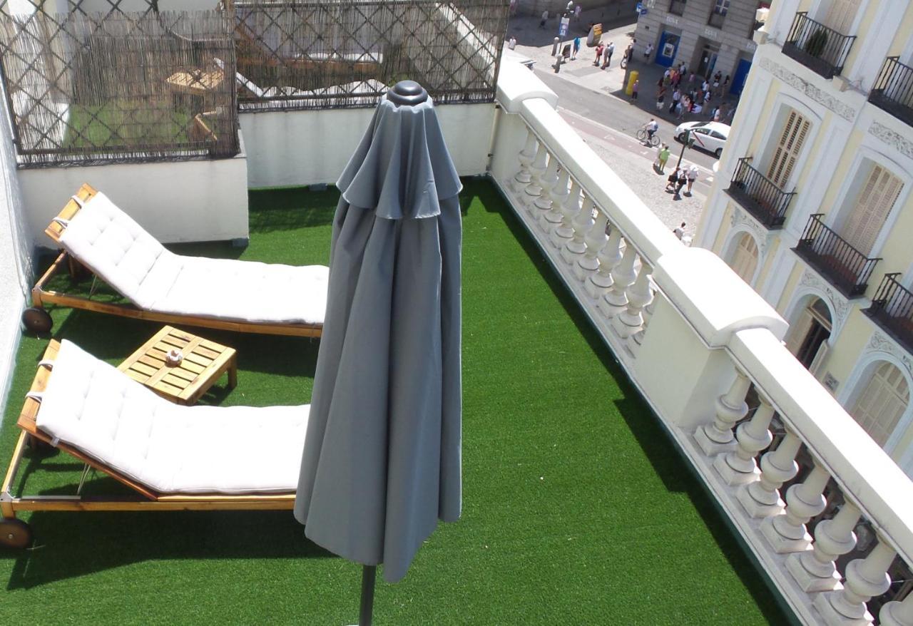 Double or Twin Room terrace Front Side
