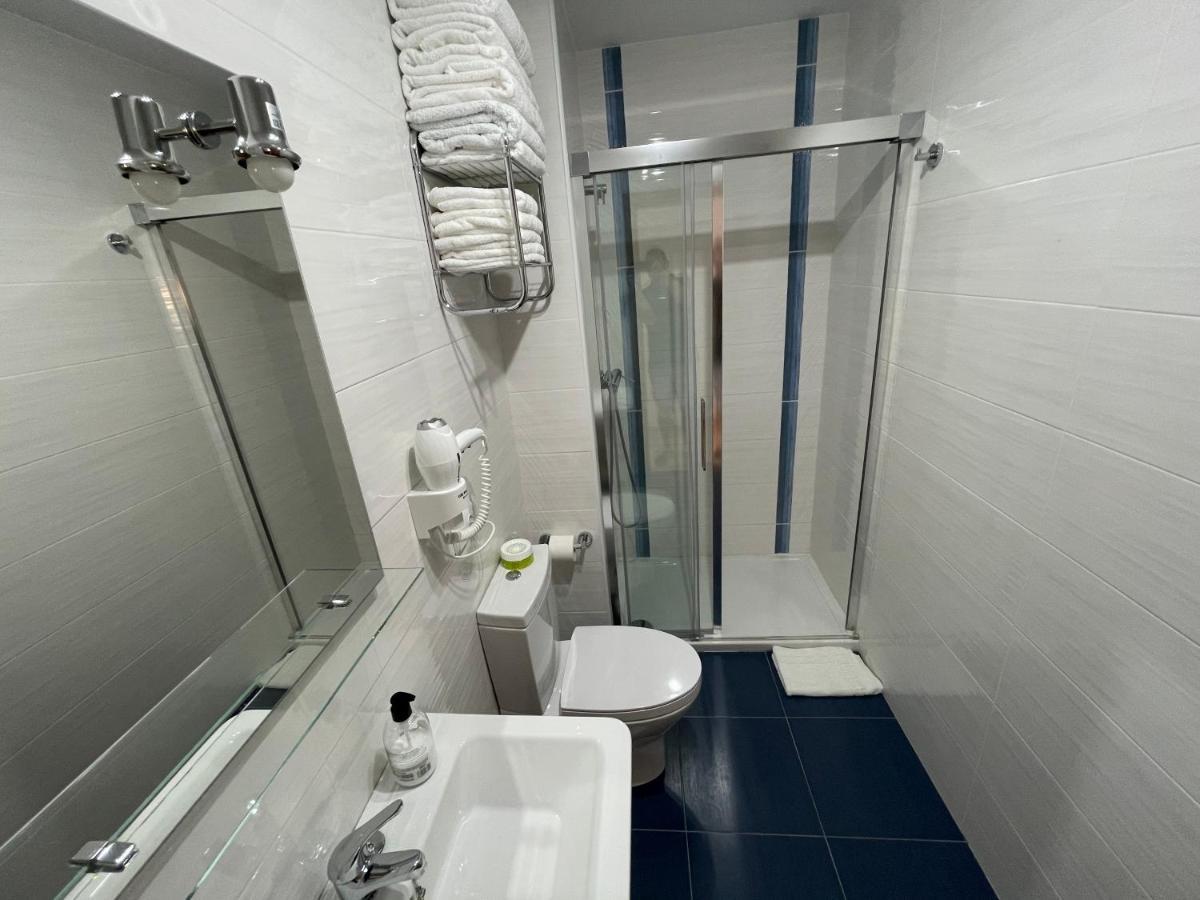 Two-Bedroom Deluxe Apartment