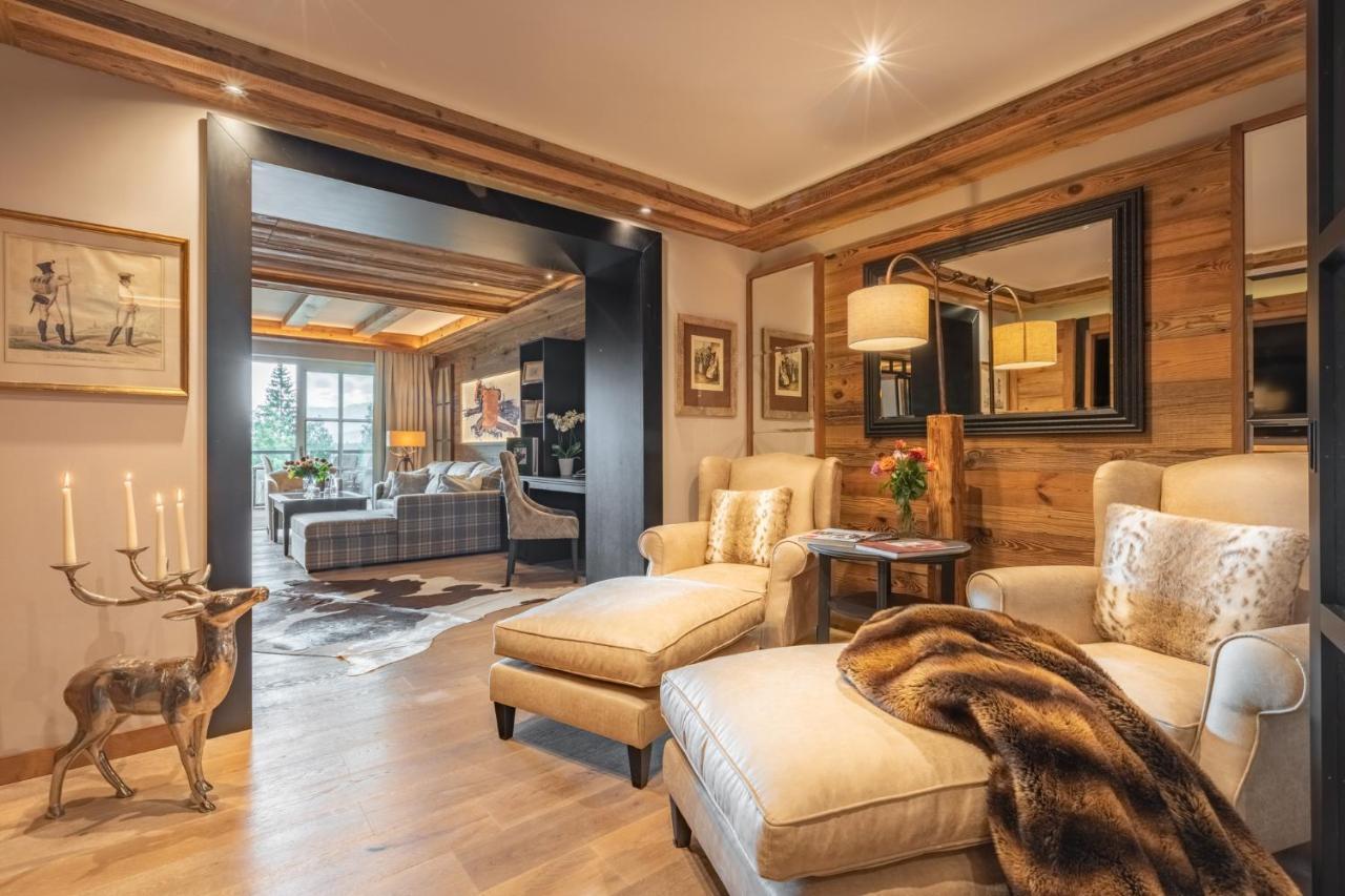 Signature Suite
