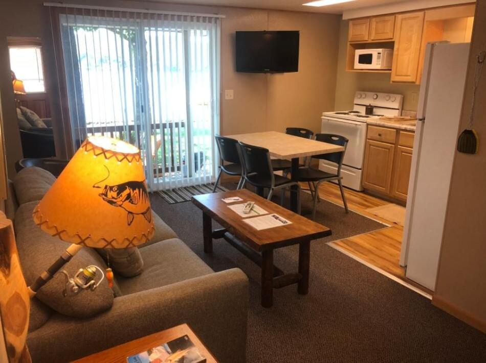 Two-Bedroom Deluxe Cabin