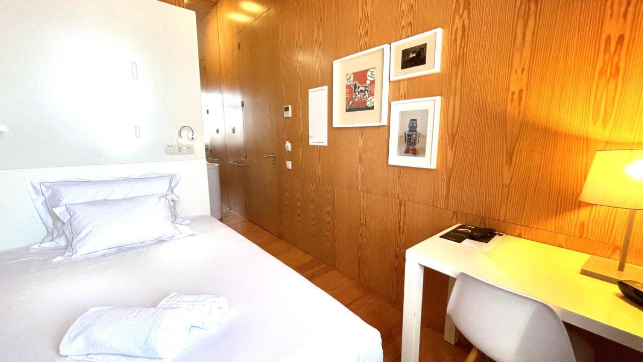 Budget Single Room