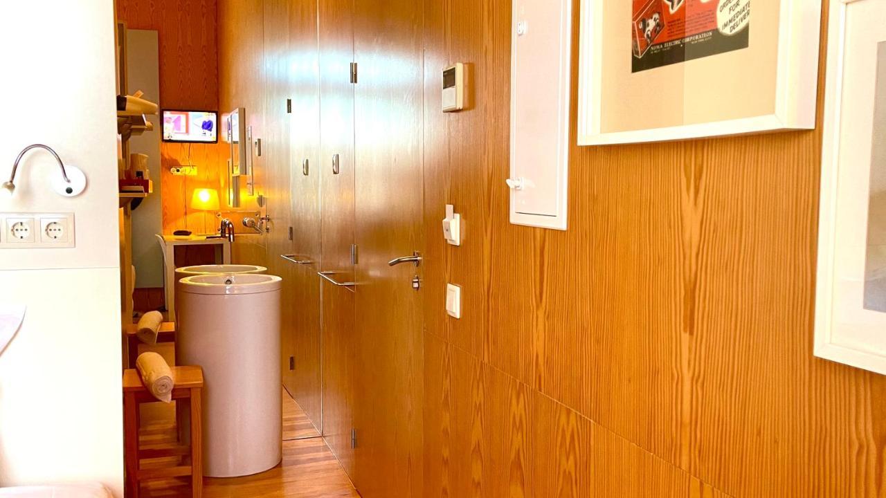 Budget Single Room