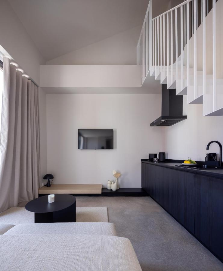 Apartment Terrace,1141574158:JPEG