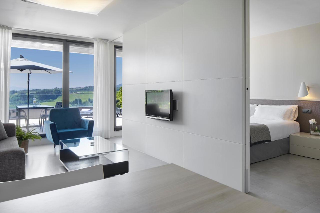 Two-Bedroom Apartment Terrace