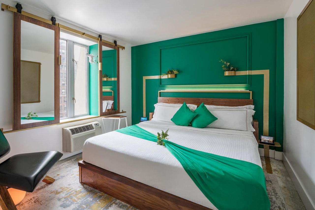 Quarto Standard com Cama King-size - Não Fumantes