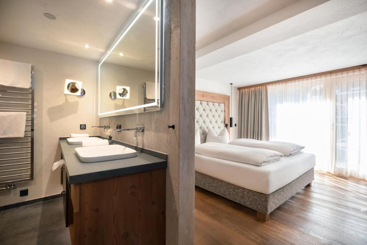 Deluxe Double Room Balcony