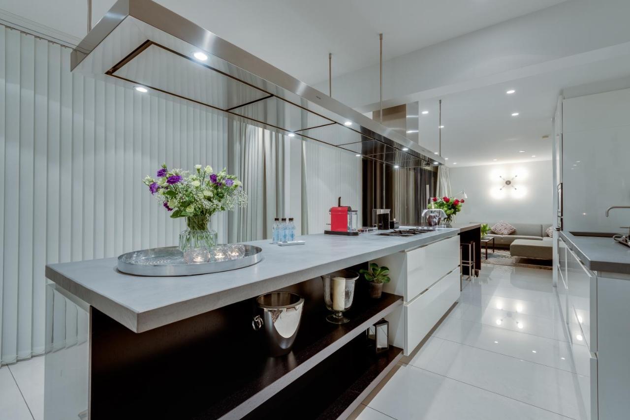 Penthouse-Suite mit Balkon