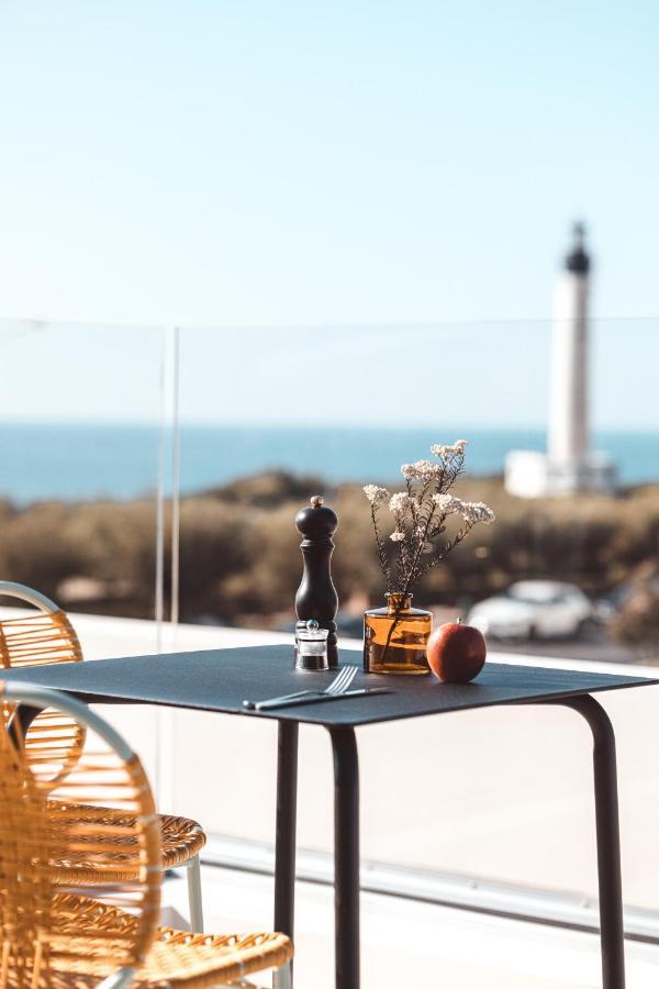 Atelier Suite Partial Ocean View