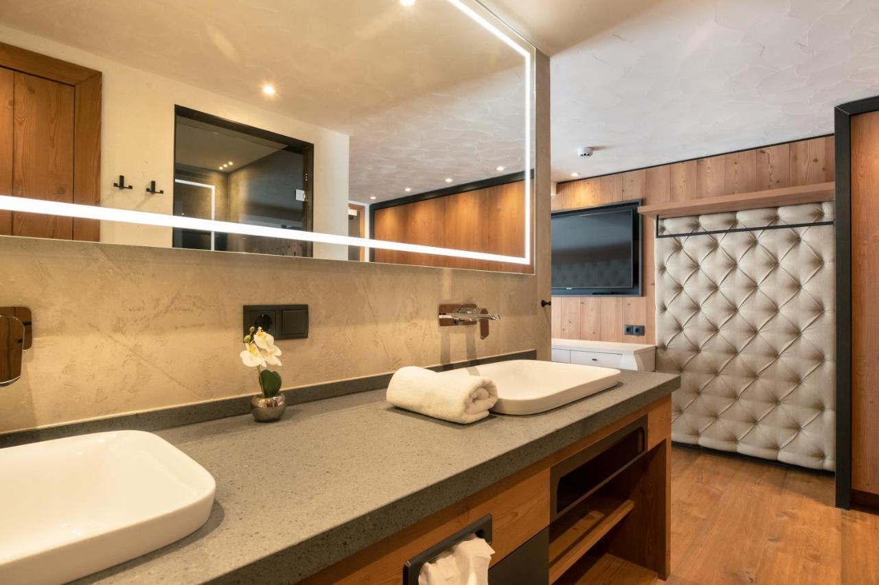 Deluxe Double Room Balcony