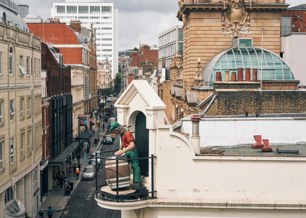 Superior Double Street View Room
