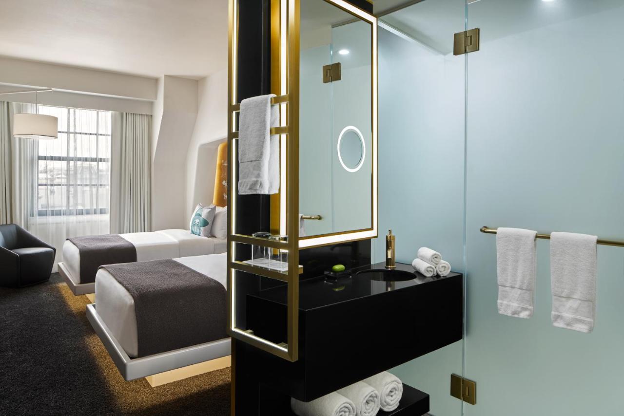 Deluxe Double or Twin Room City View