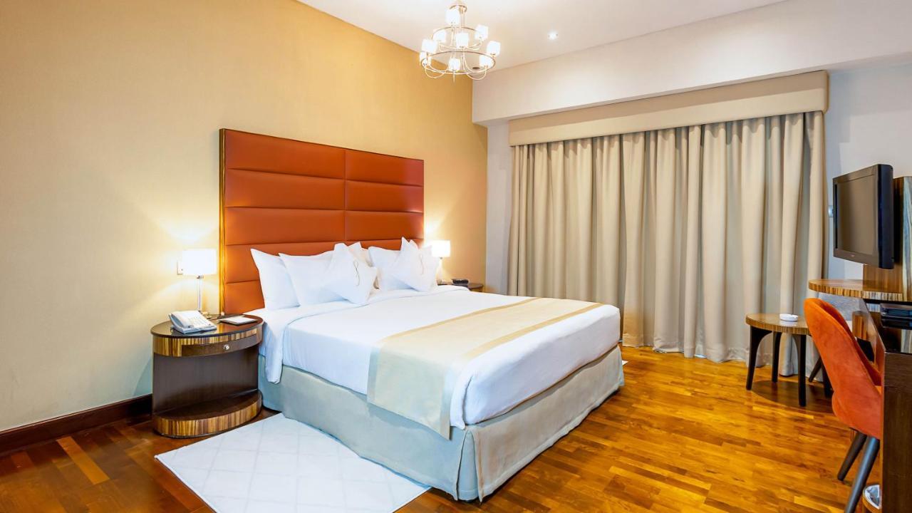Deluxe Two Bedroom Apartment