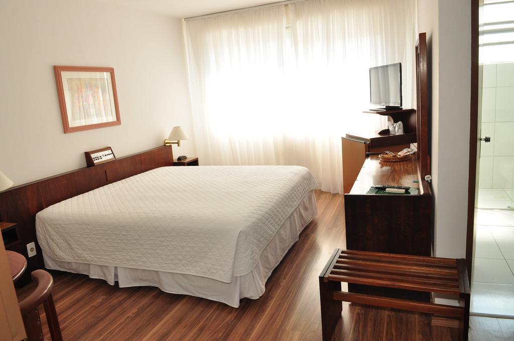 Quarto Deluxe com Cama King-size