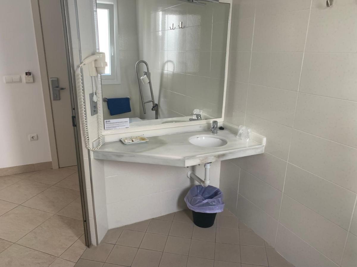 Twin Room Disability Access