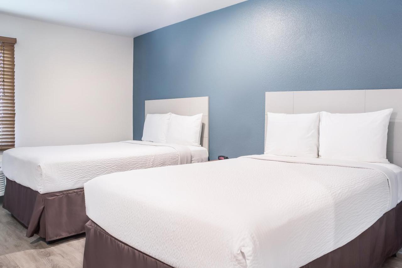 Double Room Two Double Beds Non-Smoking