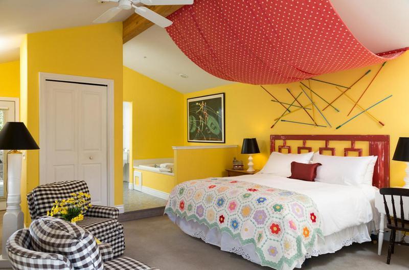 Traditional Queen Room
