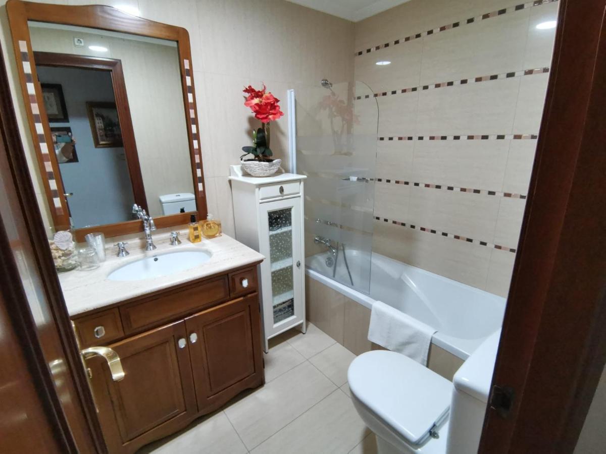 Habitación Doble con baño compartido - 2 camas