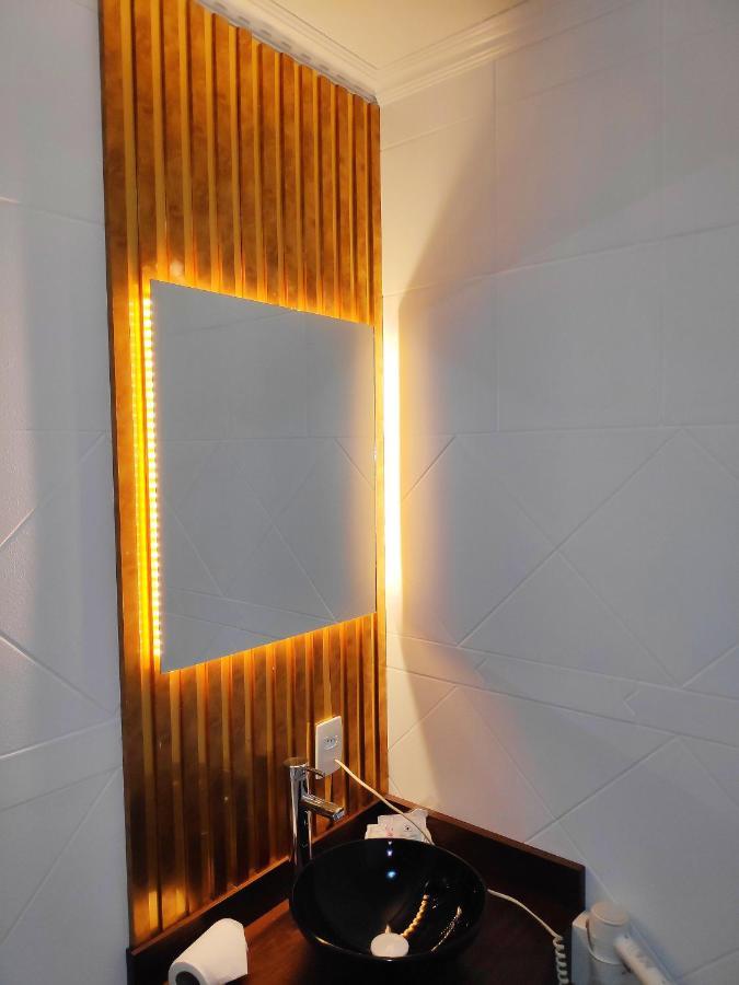 Deluxe Double Room Bath