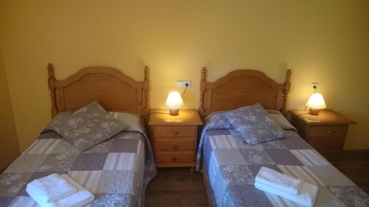 Twin Room Shared Toilet