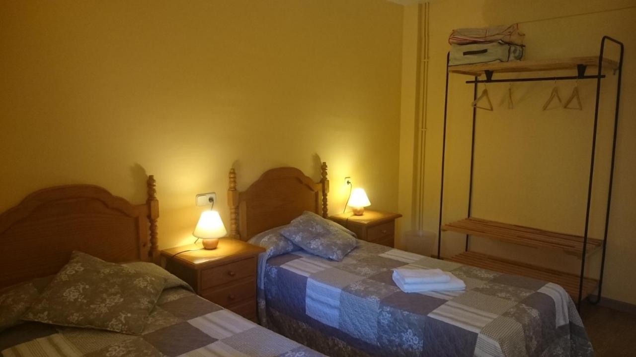 Twin Room Shared Toilet